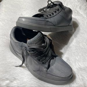 Skechers Streetwear Leather Men Shoes Size 8 NWT